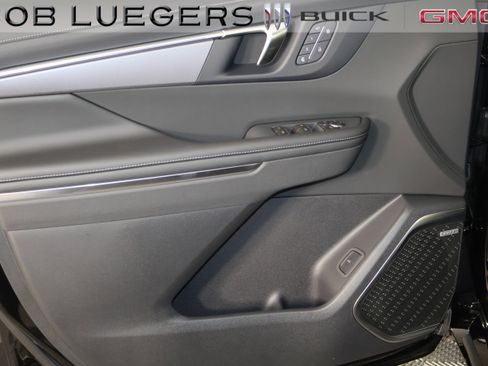 New 2026 Buick Enclave Sport Touring w/ Power Package FWD image 7