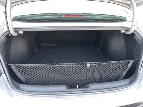 New 2026 Hyundai Elantra Limited image 15