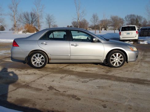 Used 2006 Honda Accord EX image 10