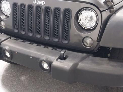 Certified 2018 Jeep Wrangler Unlimited Sport S image 18
