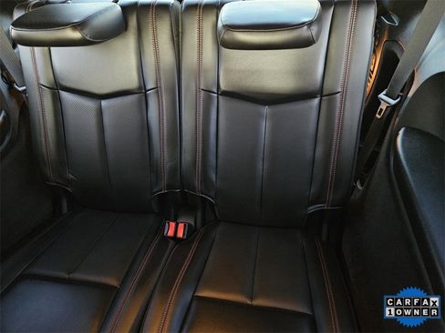 Used 2015 Dodge Durango R/T image 16