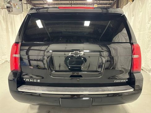 Used 2019 Chevrolet Tahoe Premier AWD/4WD image 6