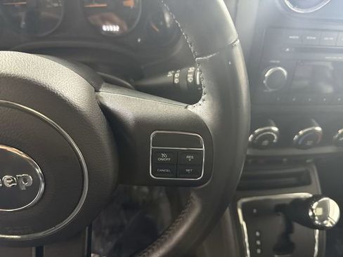 Used 2015 Jeep Patriot High Altitude image 13
