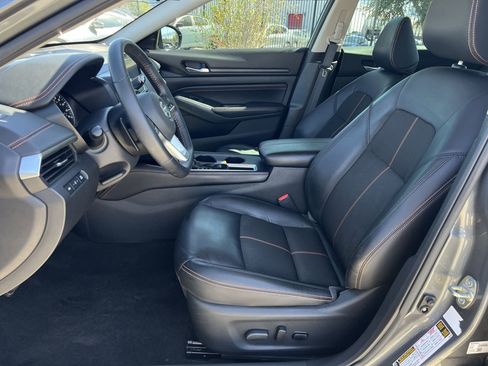 Certified 2021 Nissan Altima 2.0 SR image 22