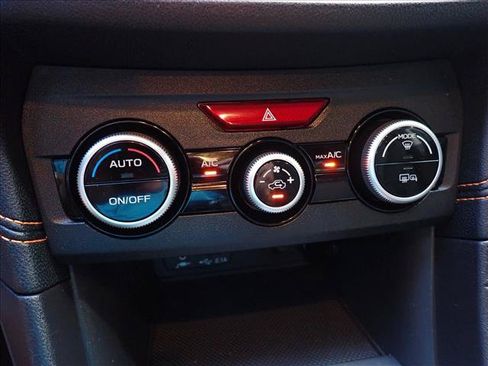 Certified 2022 Subaru Crosstrek 2.0i Premium AWD/4WD image 18