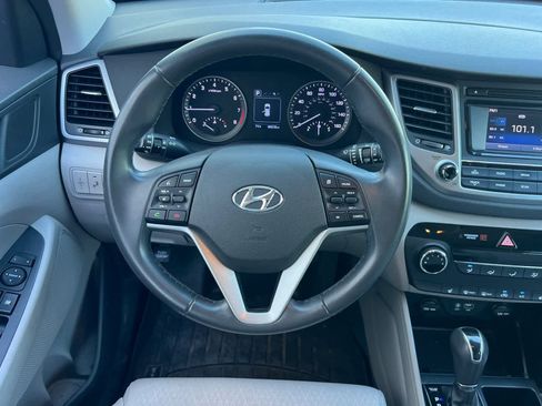 Used 2017 Hyundai Tucson Sport image 14