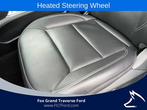 Certified 2023 Ford Explorer XLT w/ Equipment Group 202A AWD/4WD image 10