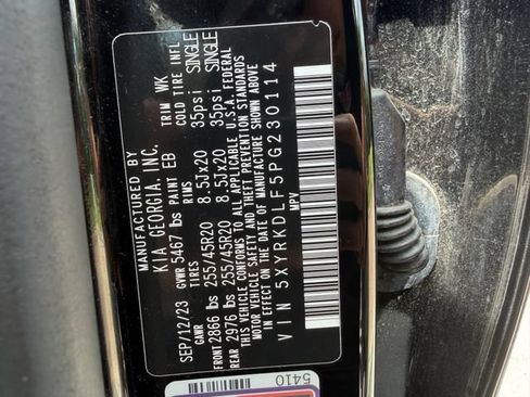 Used 2023 Kia Sorento SX AWD/4WD image 31