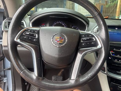 Used 2014 Cadillac SRX Luxury w/ Driver Awareness Package AWD/4WD image 10