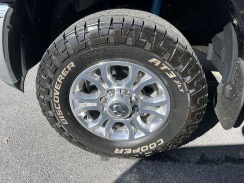 Used 2018 RAM 2500 Laramie w/ Snow Chief Group image 26