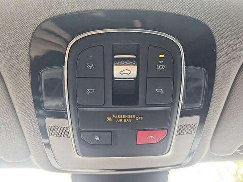 Used 2023 Hyundai Santa Fe Limited AWD/4WD image 26