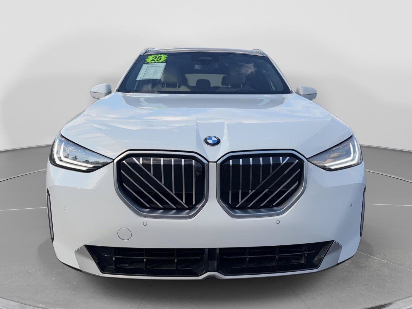 Used 2025 BMW X3 xDrive30i w/ Premium Package AWD/4WD image 8
