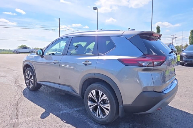 Certified 2023 Nissan Rogue SV w/ SV Premium B Package AWD/4WD image 8
