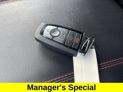 Used 2025 Ford Explorer ST-Line w/ ST-Line Street Pack AWD/4WD image 52