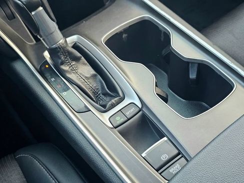 Used 2019 Honda Accord Sport image 36