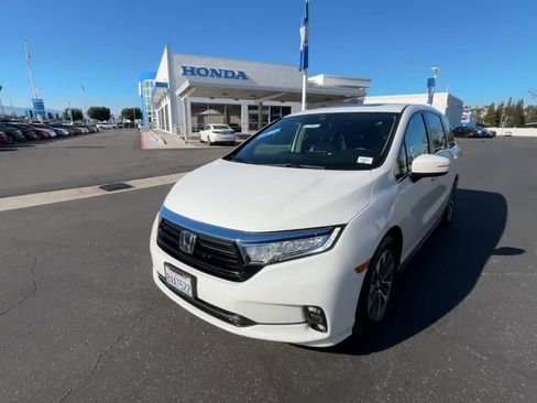 Used 2021 Honda Odyssey EX-L image 4