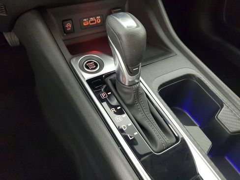 Used 2024 Nissan Sentra SV w/ All-Weather Package image 18