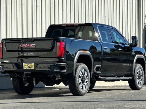 Used 2025 GMC Sierra 2500 Denali w/ Max Trailering Package image 5