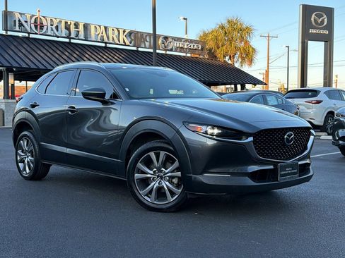 Used 2020 MAZDA CX-30 AWD w/ Premium Package image 2