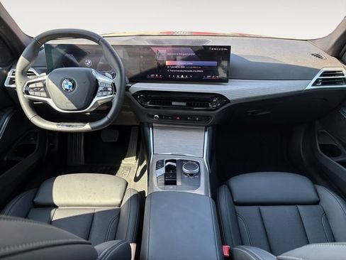 Used 2026 BMW 330i xDrive Sedan AWD/4WD image 10