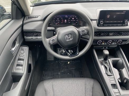 New 2025 Honda Accord LX image 34