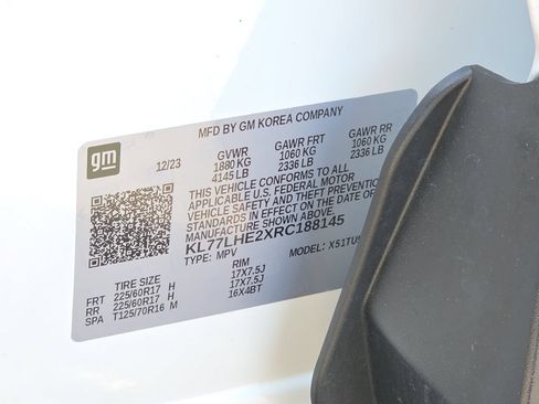 Used 2024 Chevrolet Trax LT w/ Driver Confidence Package FWD image 37