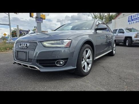 Used 2015 Audi A4 Premium w/ Audi MMI Navigation image 1