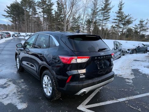 Used 2021 Ford Escape SE w/ Convenience Package AWD/4WD image 7