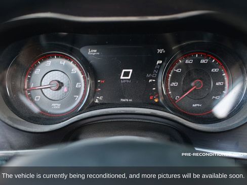 Used 2018 Dodge Charger SXT Plus w/ Blacktop Package image 16