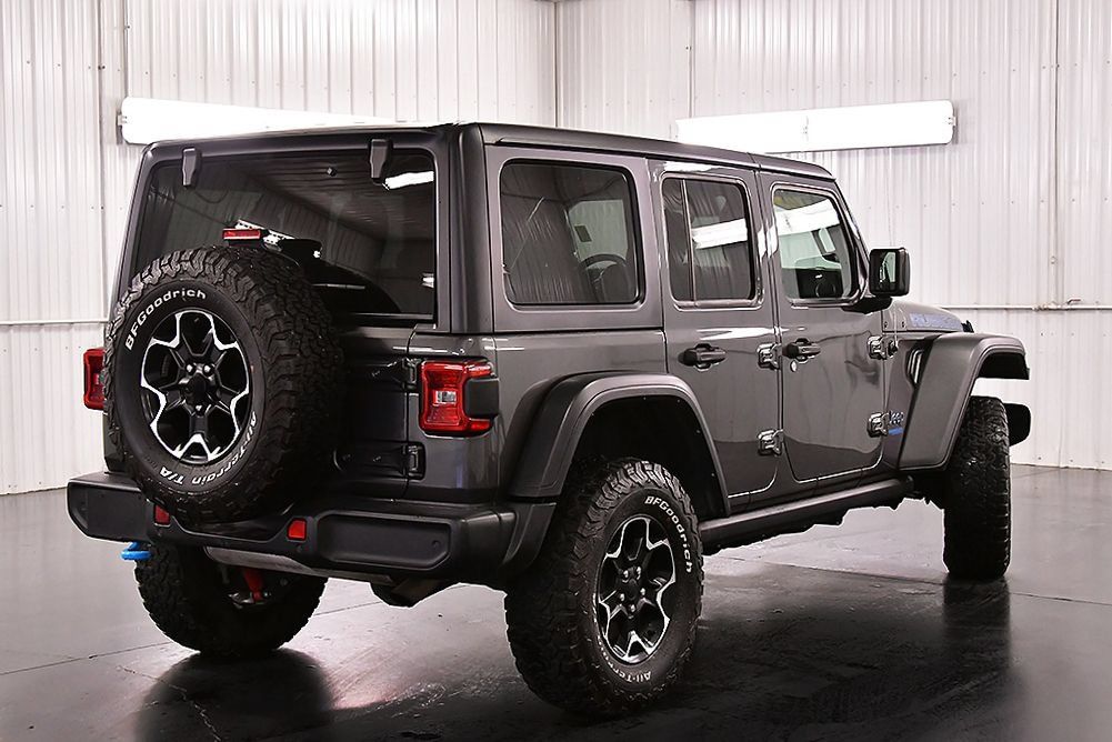 Used 2021 Jeep Wrangler Unlimited Rubicon 4xe w/ Cold Weather Group AWD/4WD image 7