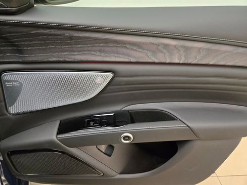 New 2025 Maserati Grecale Modena image 28