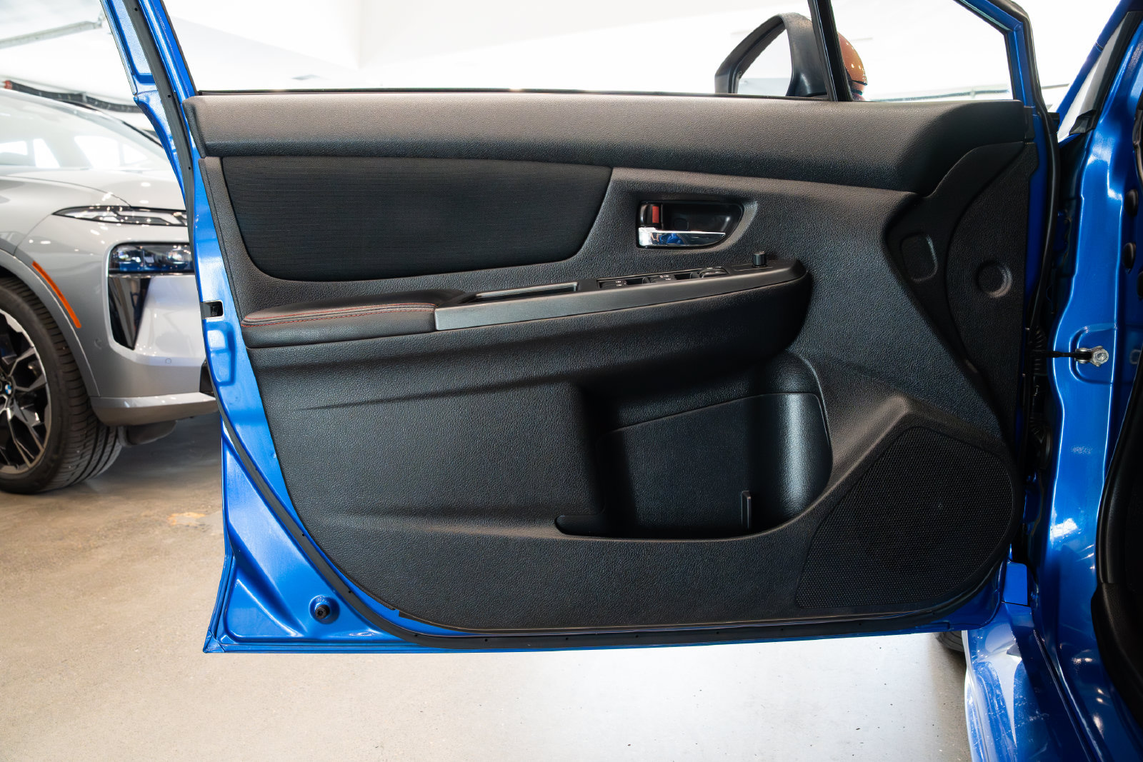 Used 2016 Subaru WRX Premium AWD/4WD image 17