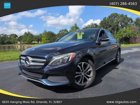 Used 2015 Mercedes-Benz C 300 4MATIC Sedan image 1