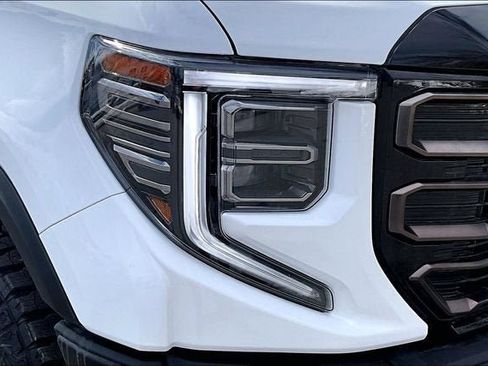 Certified 2025 GMC Sierra 1500 AT4X AWD/4WD image 30