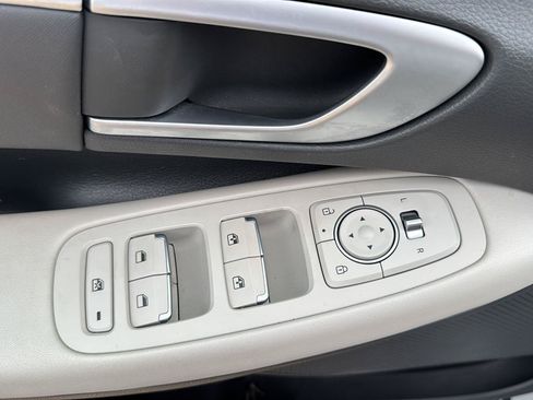 Used 2024 Hyundai Sonata SEL FWD image 13