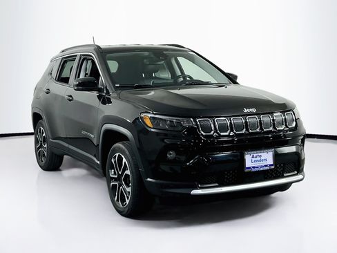 Used 2022 Jeep Compass Limited AWD/4WD image 3