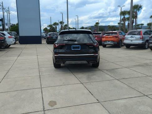 Used 2026 Acura MDX SH-AWD w/ Technology Package image 7