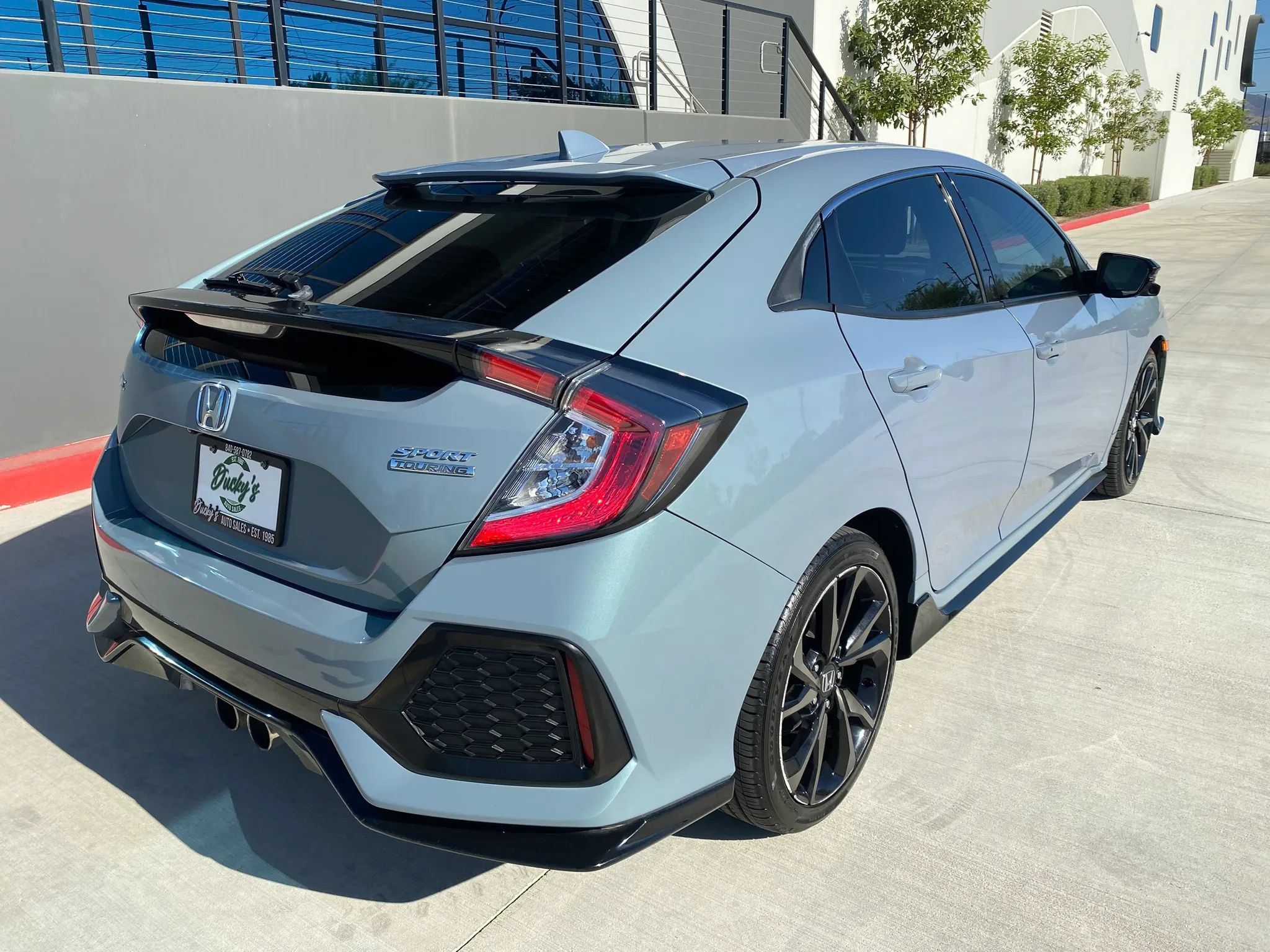 Used 2017 Honda Civic Sport Touring image 9
