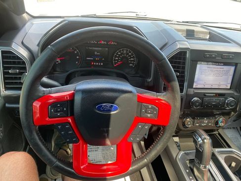 Used 2019 Ford F150 XLT w/ Equipment Group 302A Luxury AWD/4WD image 15