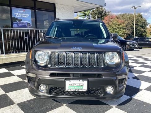 Used 2021 Jeep Renegade Latitude w/ Convenience Group image 2
