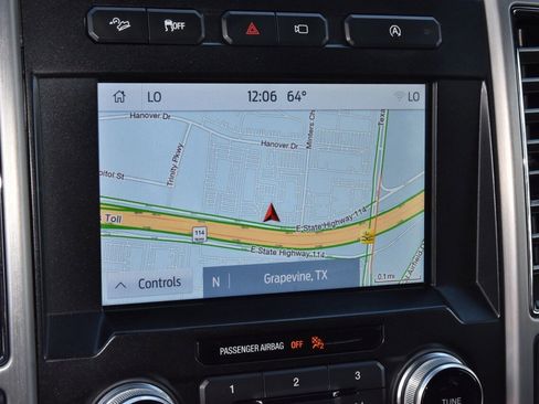 Used 2020 Ford F150 Platinum w/ Equipment Group 701A Luxury image 27