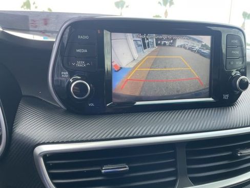 Used 2021 Hyundai Tucson SE image 21