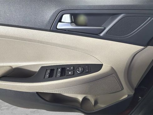 Used 2017 Hyundai Tucson SE image 23