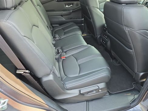 Certified 2026 Honda Pilot EX-L image 12