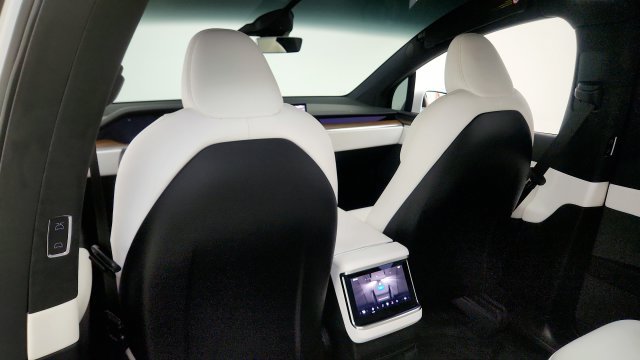 Used 2022 Tesla Model X AWD/4WD image 42