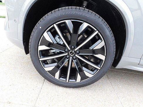 New 2026 Volvo XC90 B6 Ultra w/ Protection Package AWD/4WD image 12