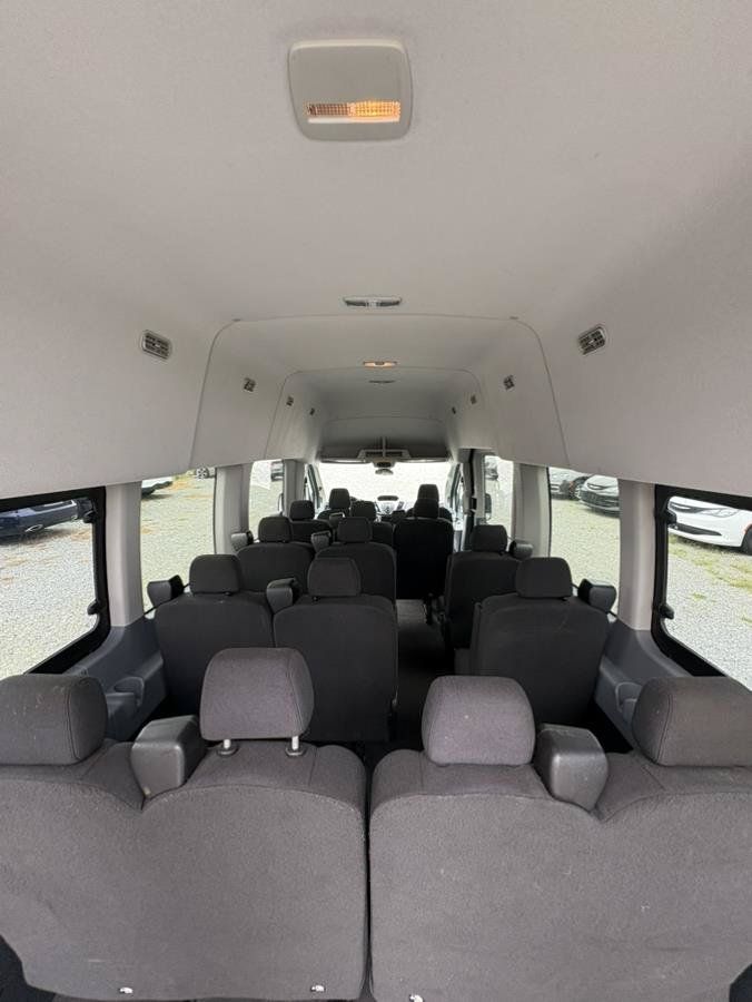 Used 2016 Ford Transit 350 XLT RWD image 13