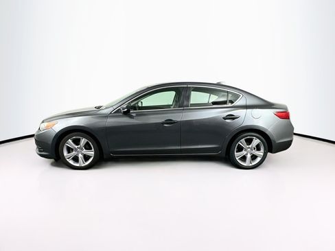 Used 2013 Acura ILX w/ Premium Package FWD image 4