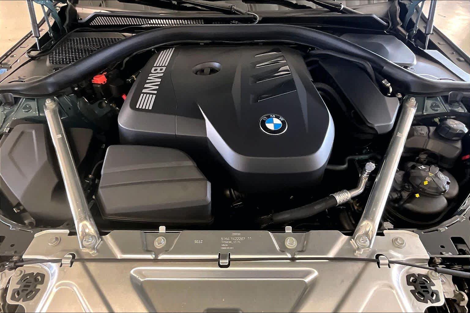 Used 2026 BMW 430i Coupe w/ Premium Package RWD image 16