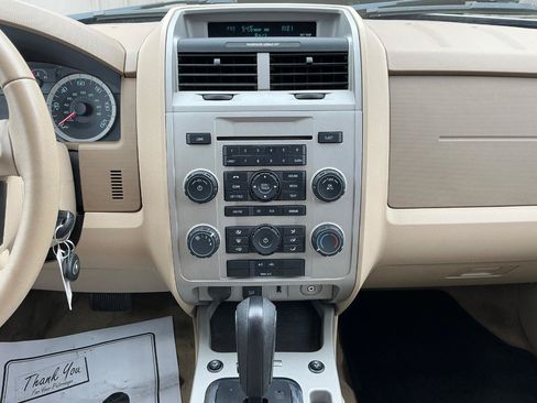 Used 2012 Ford Escape XLT AWD/4WD image 20